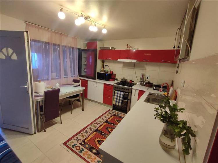 Casă individuală cu 4 camere cu Teren 229 Mp în Colentina