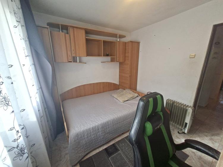 Apartament cu 2 camere decomandat în Colentina