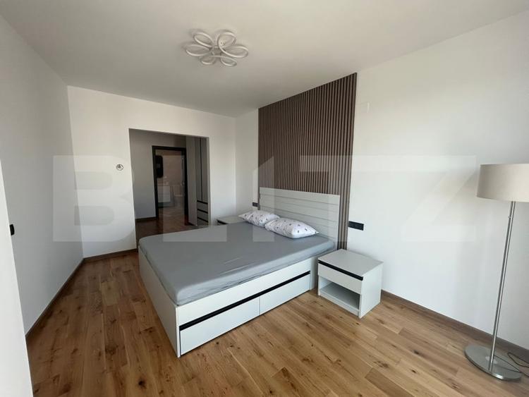 Apartament cu 3 camere semidecomandat, mobilat în Mărăști