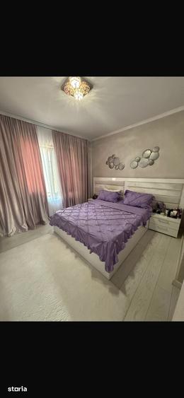 Casă cu 4 camere cu Teren 200 Mp în Central
