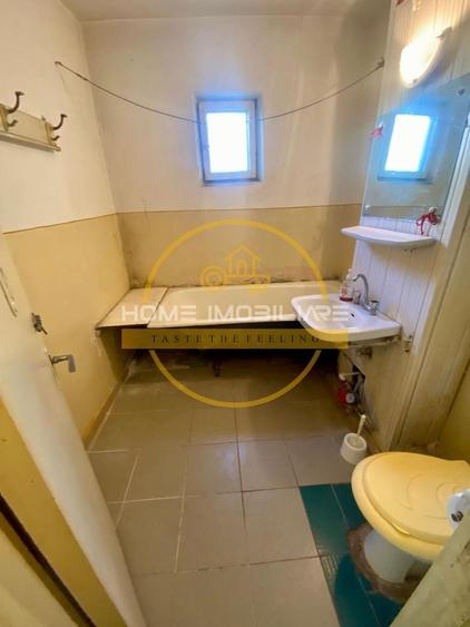 Apartament cu 2 camere decomandat în Nicolina