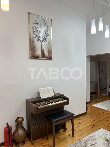 Apartament cu 5 camere semidecomandat, mobilat în Mănăștur