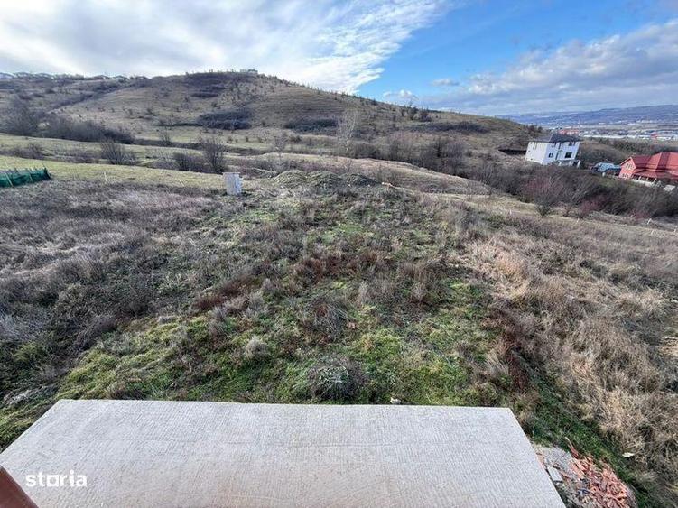 Casă cu 4 camere cu Teren 180 Mp în Apahida