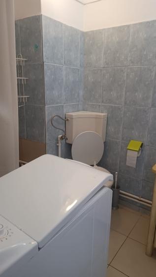 Garsonieră decomandată, mobilată în Berceni