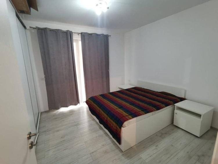 Apartament cu 2 camere semidecomandat, mobilat în Giroc