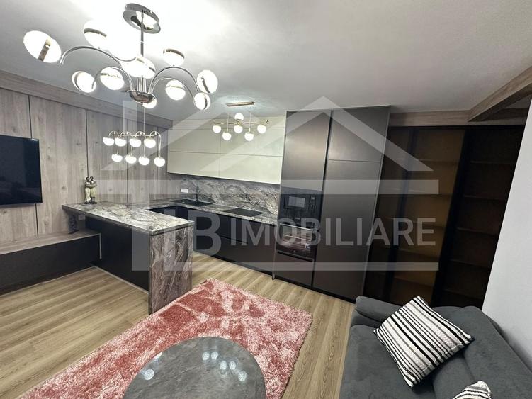 Apartament cu 3 camere semidecomandat în Tudor
