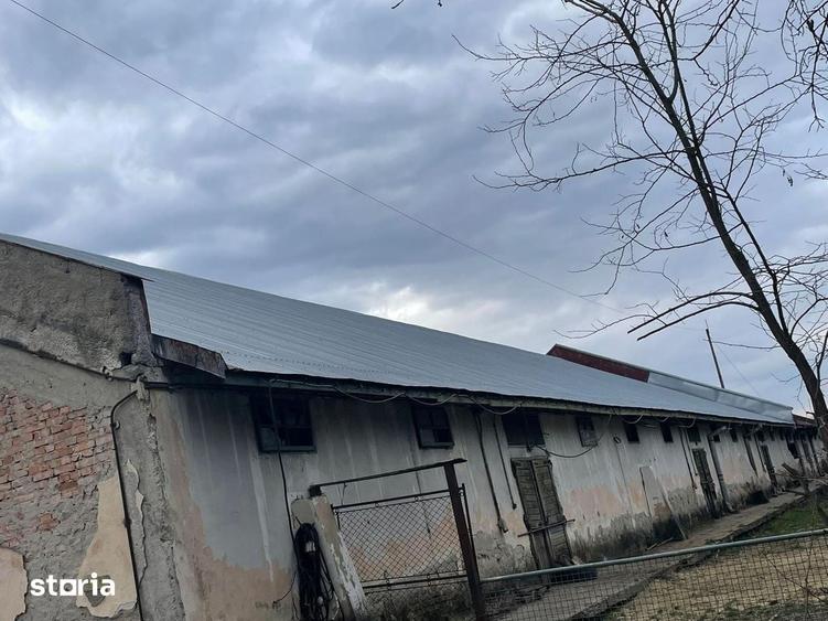 Spațiu comercial, de 18,246 mp, în Central