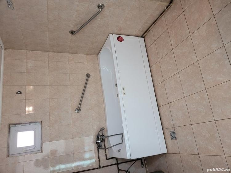 Casă cu 3 camere cu Teren 726 Mp în Central