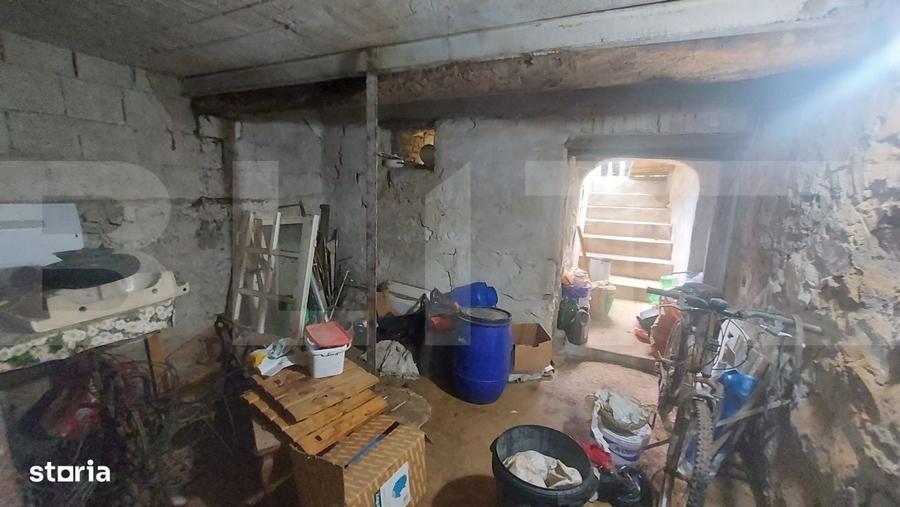 Casă cu 3 camere cu Teren 2800 Mp în Moacșa
