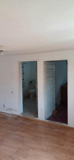 Casă cu 3 camere în Central