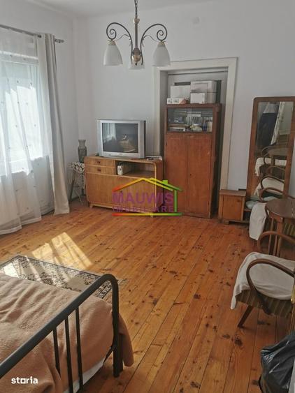 Casă cu 2 camere cu Teren 797 Mp în Liceul Militar