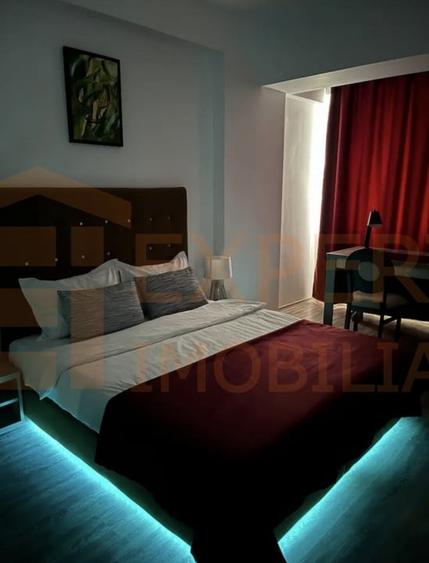 Apartament cu 3 camere semidecomandat, mobilat în Mamaia-Sat