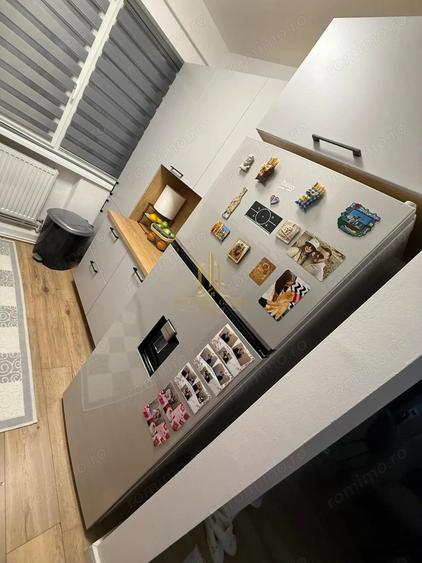 Apartament cu 3 camere decomandat, mobilat în Central