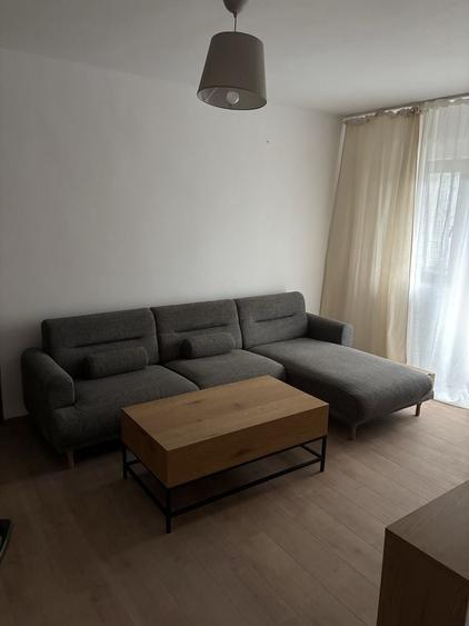 Apartament cu 2 camere semidecomandat în Iancului