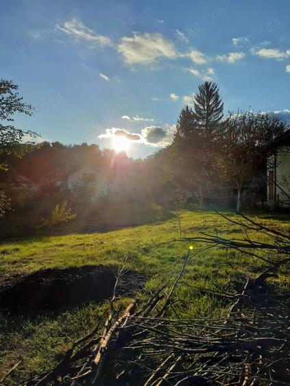 Teren de 2250 mp, în Smeura