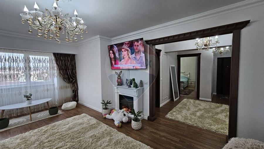 Apartament cu 3 camere decomandat, mobilat în Burdujeni