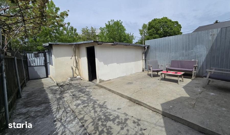 Casă cu 2 camere cu Canalizare în Chitila