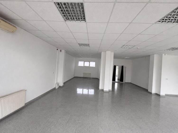 Spațiu comercial, de 120 mp, în 7 Noiembrie
