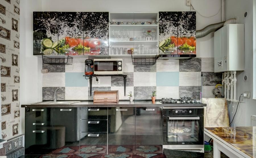 Apartament cu 2 camere semidecomandat, mobilat în Rahova