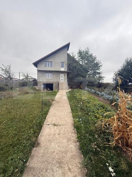 Casa etaj, 300 mp utili, 1000 mp teren, zona Scheia - 1