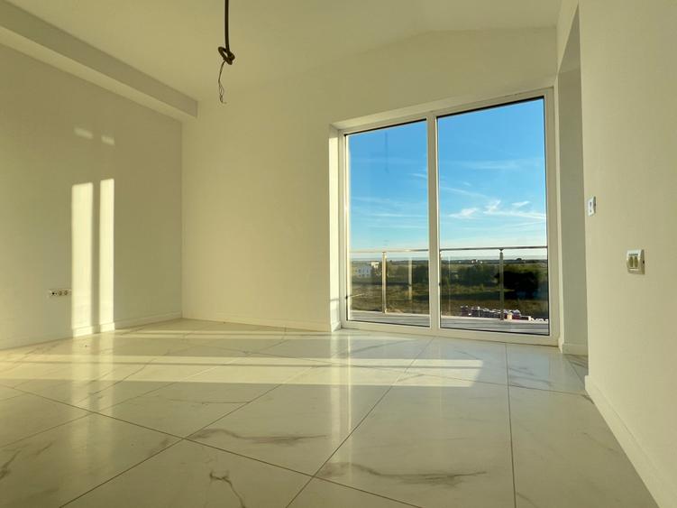Penthouse cu 2 camere decomandat, mobilat în Braytim