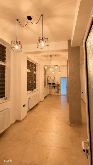 Spațiu comercial, de 208 mp, în Ultracentral