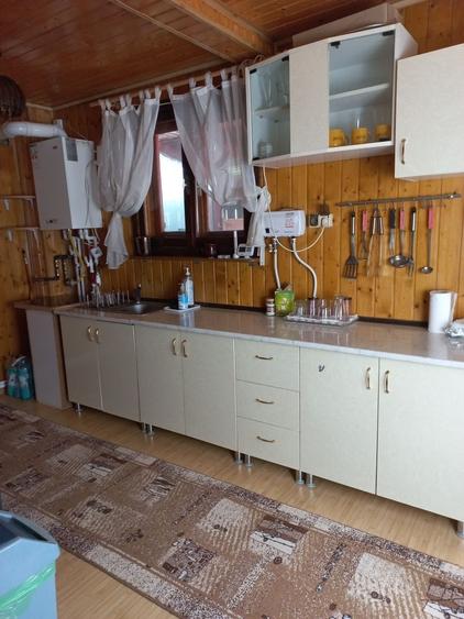 Casă cu 2 camere în Central
