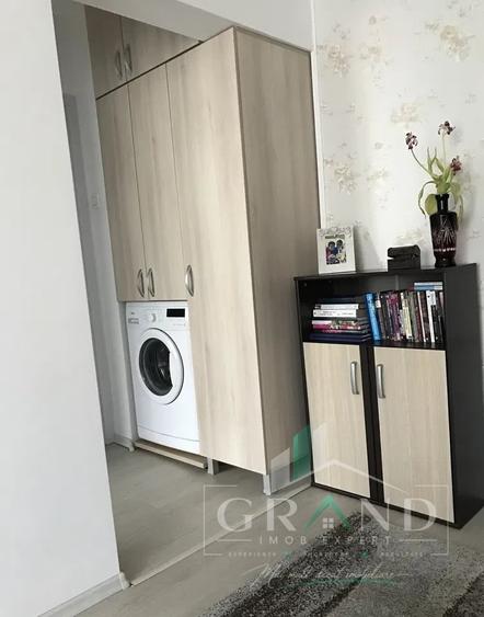 Apartament cu 2 camere semidecomandat, mobilat în Gheorgheni