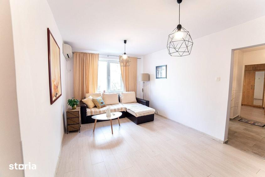 Apartament cu 3 camere decomandat în Crângași