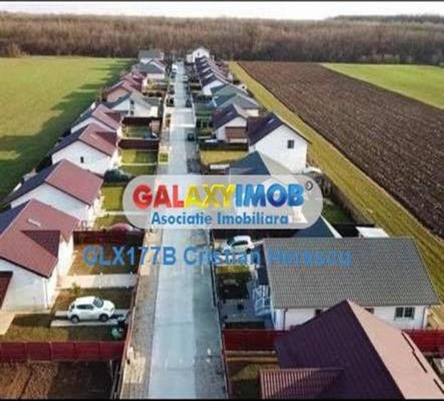 Casă cu 4 camere cu Teren 400 Mp în Crevedia