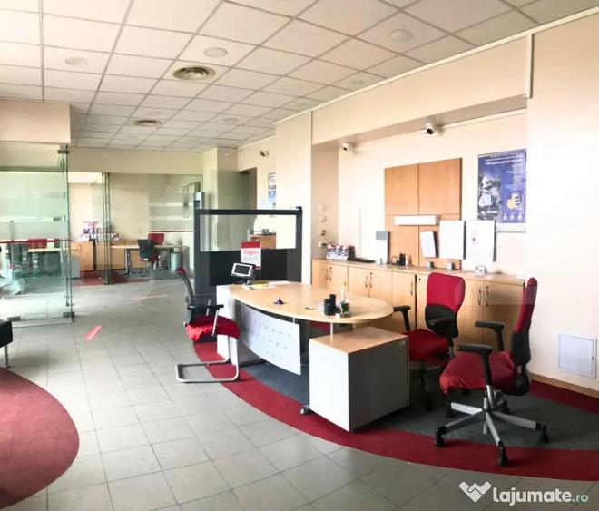 Spațiu comercial, de 160 mp, în Micro 3