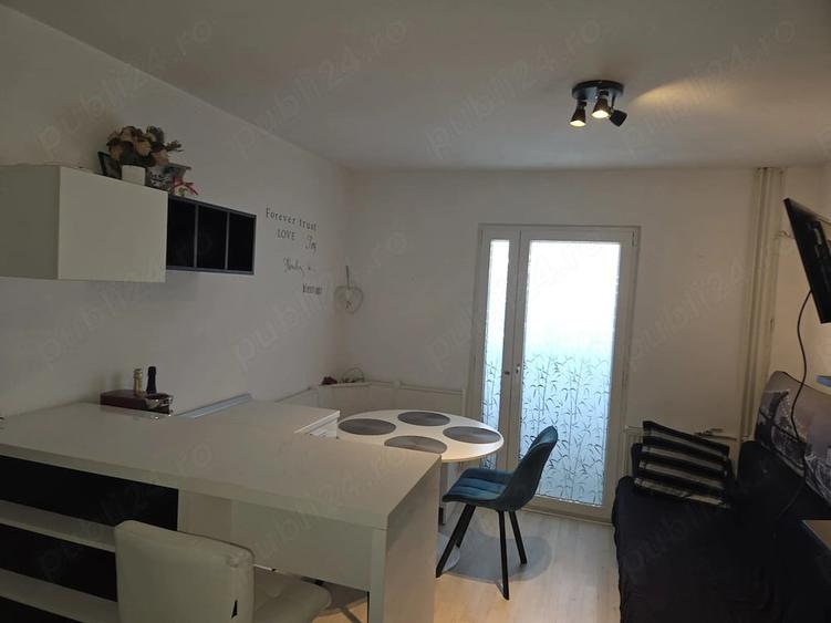 Apartament cu 2 camere decomandat în Dristor