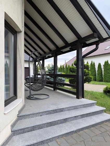 Casă individuală cu 5 camere cu Teren 1200 Mp în Vicovu de Sus