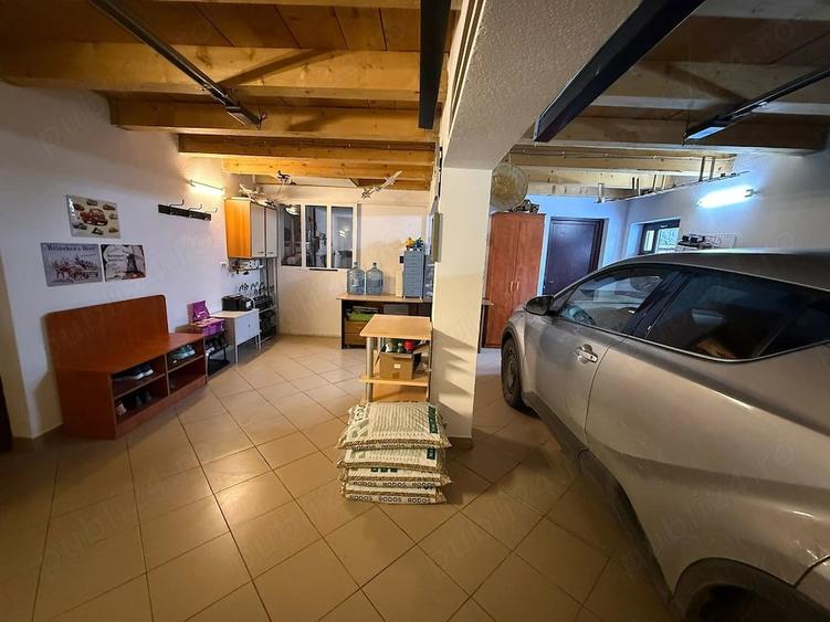 Casă cu 3 camere cu Teren 1500 Mp în Gura Văii