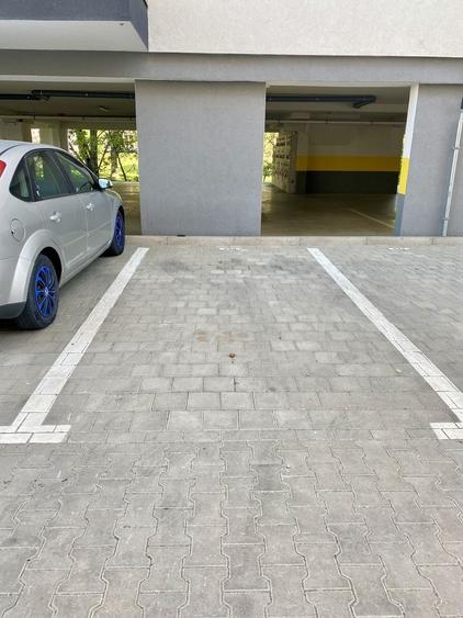 Penthouse cu 4 camere semidecomandat, mobilat în Șelimbăr