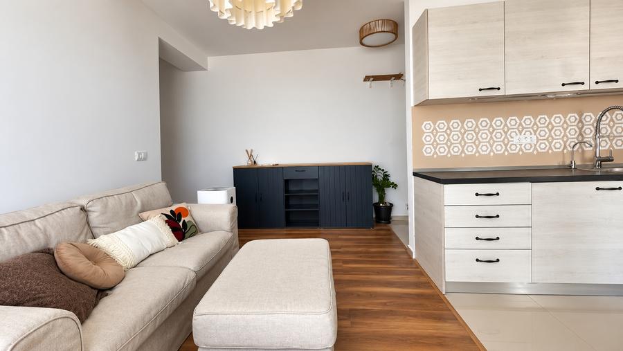 Apartament cu 3 camere decomandat în Braytim