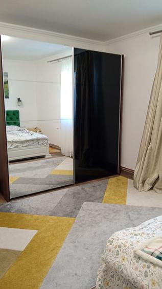 Casă cu 3 camere în Rogerius