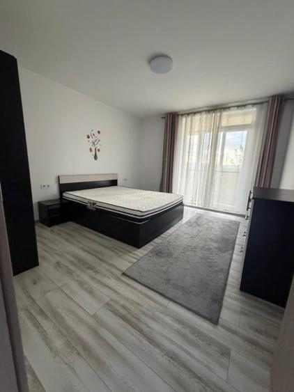 Apartament cu 2 camere semidecomandat în Florești