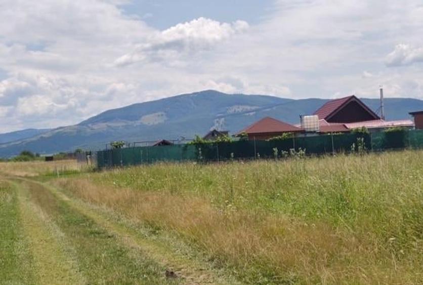 Teren Construcții intravilan de 600 mp, în Prejmer