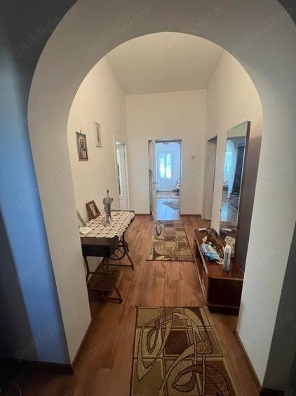 Casă cu 2 camere în Onești