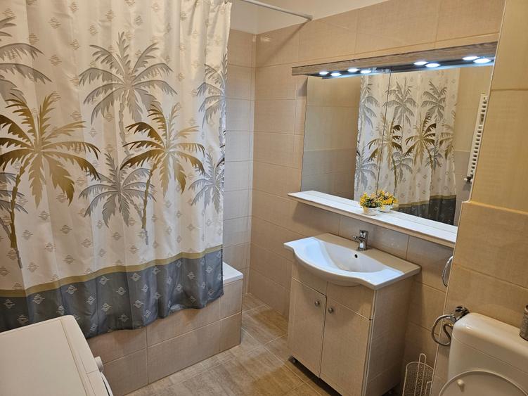 Apartament cu 2 camere decomandat în Drumul Taberei
