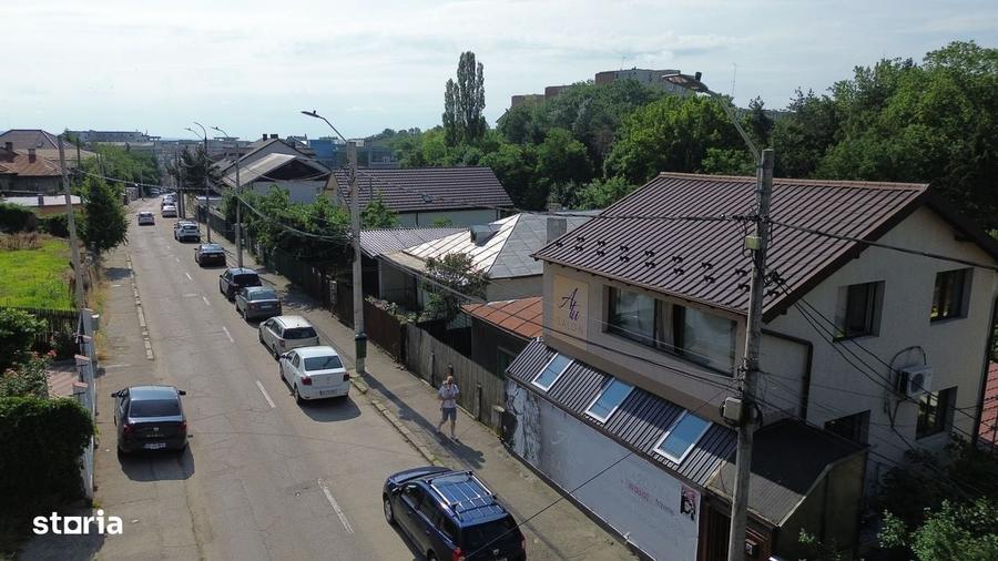 Spațiu comercial, de 180 mp, în Central