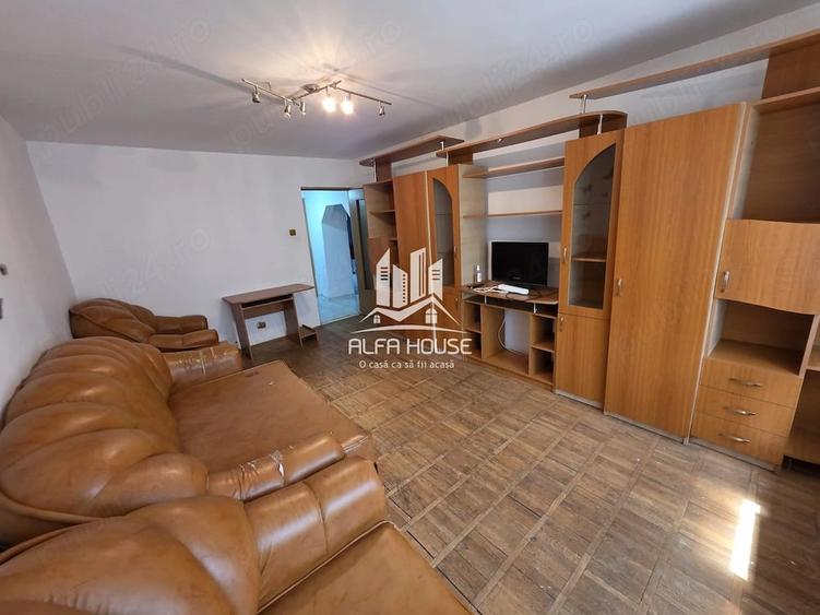 Apartament cu 2 camere decomandat în Micro II