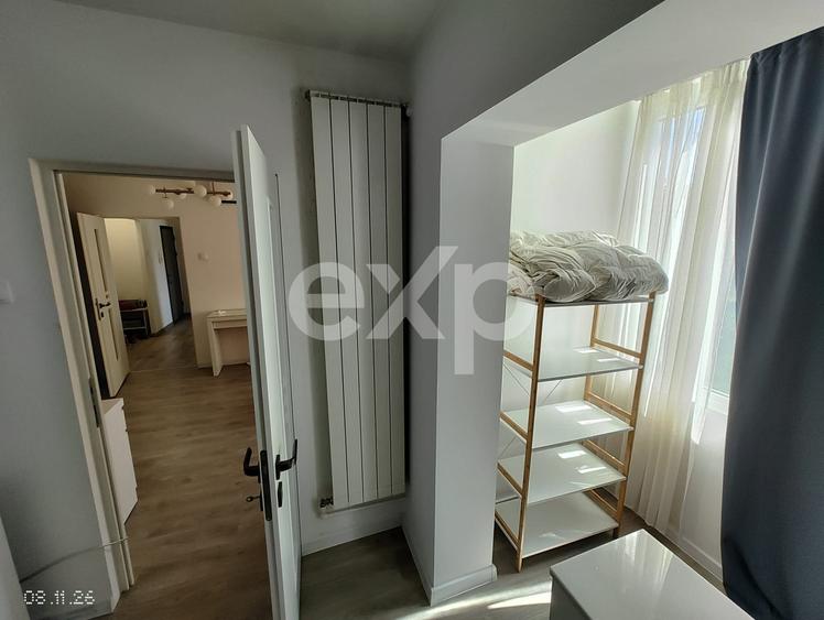 Apartament cu 2 camere semidecomandat în Podu Roș