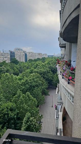 Garsonieră decomandată, mobilată în Alba Iulia
