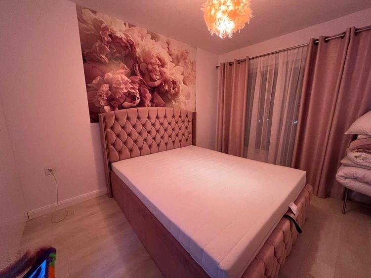 Apartament cu 3 camere decomandat în Sud