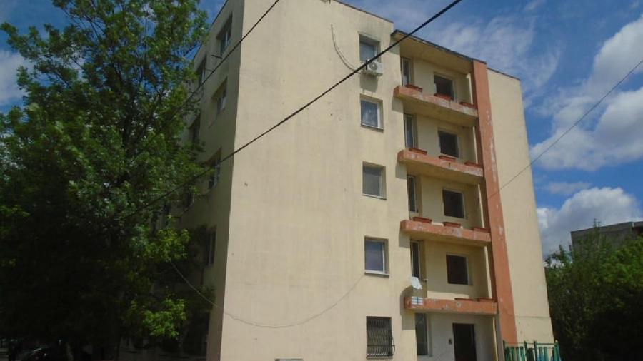 Apartament cu 2 camere în Mihai Bravu