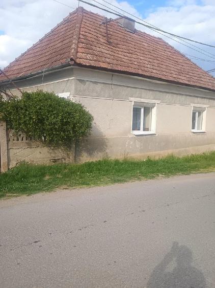 Casă cu Teren 2100 Mp în Așchileu