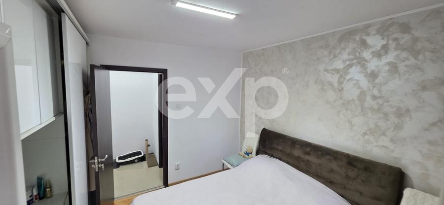 Apartament cu 3 camere decomandat, mobilat în Ultracentral