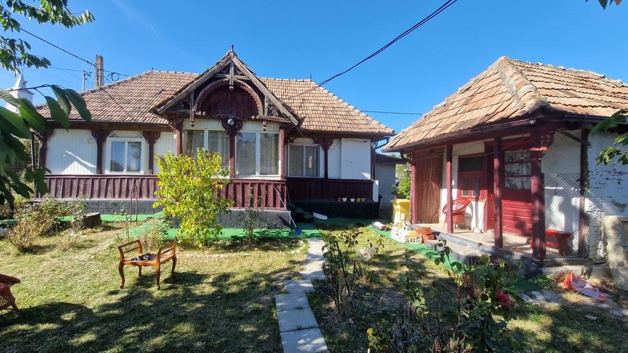 Casă cu 2 camere în Aiton